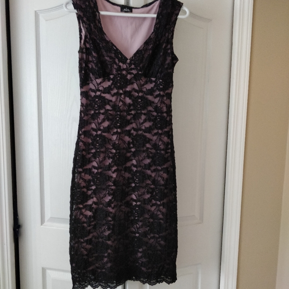 Black lace dress, Size 8 - Picture 1 of 4